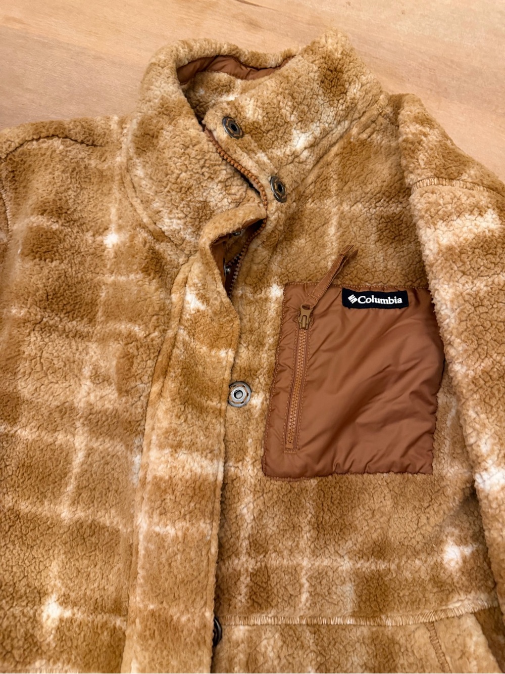 Columbia Women's Tan Plaid Teddy Jacket Coat - Picture 2 of 3